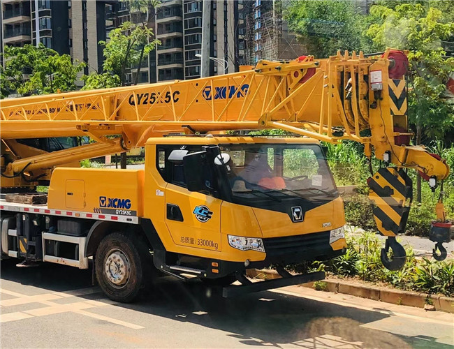 兴隆台区大件设备吊装租赁吊车